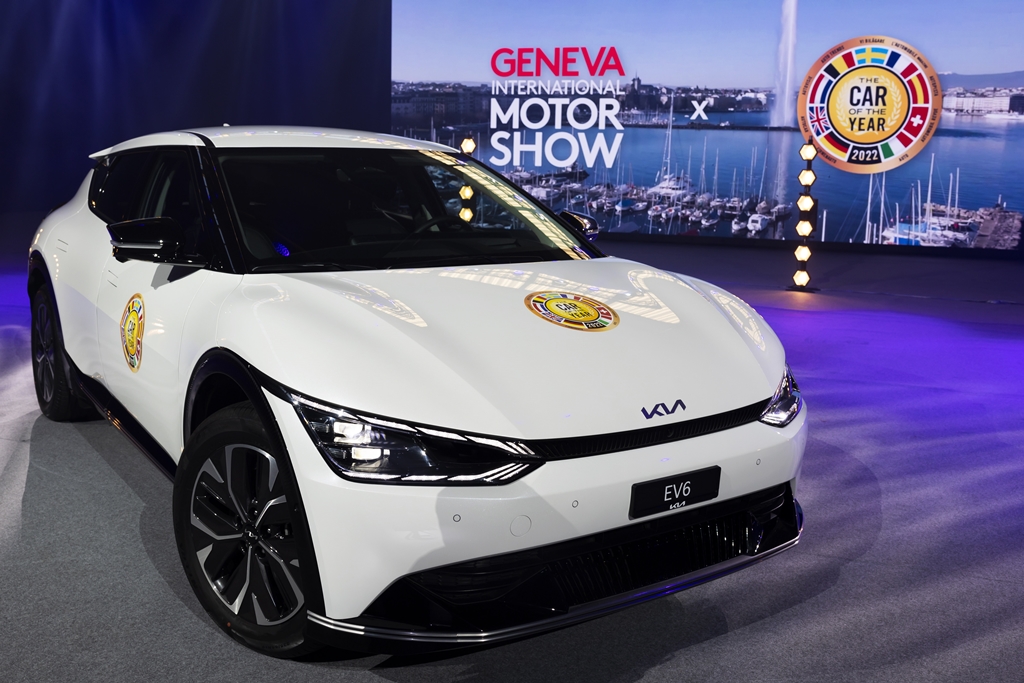 Geneva International Motor Show in Qatar: Car firms accelerate