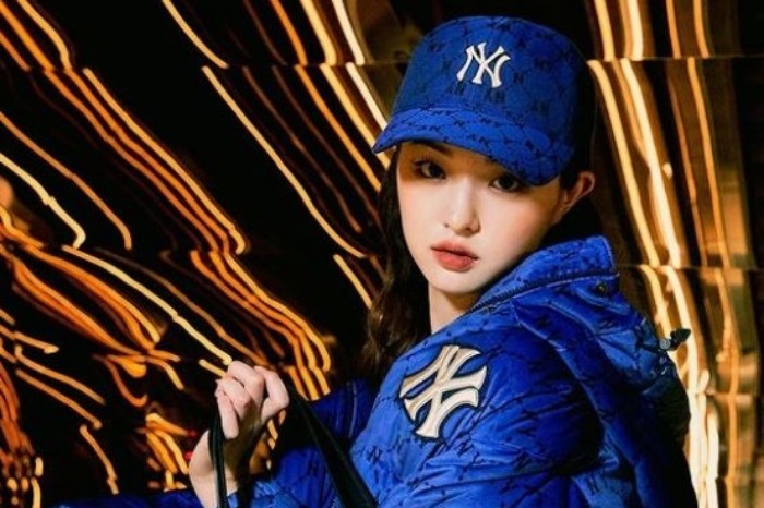 Tzuyu for MLB Korea