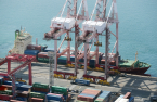 KDI cuts Korea growth forecast, urges gradual rate hikes