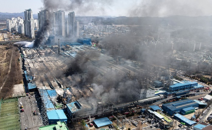 Hankook Tire to cut workforce at fire-hit Daejeon plant - KED Global Hankook Tire to cut workforce at fire-hit Daejeon plant - KED Global