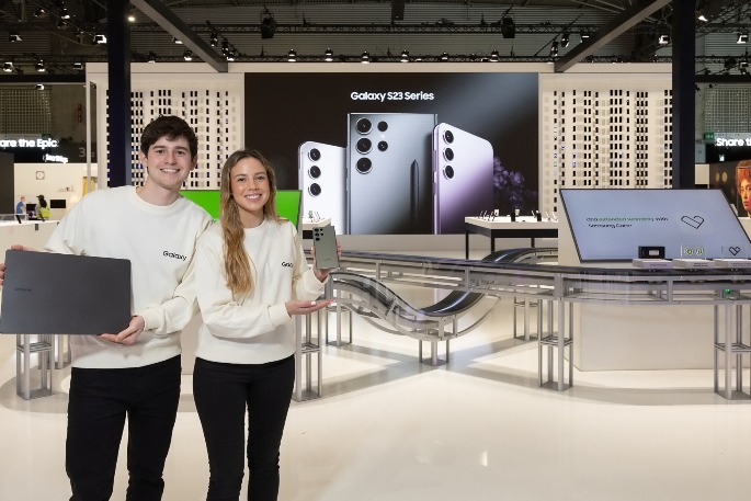 Here's what the Samsung flagship store in Seoul is like