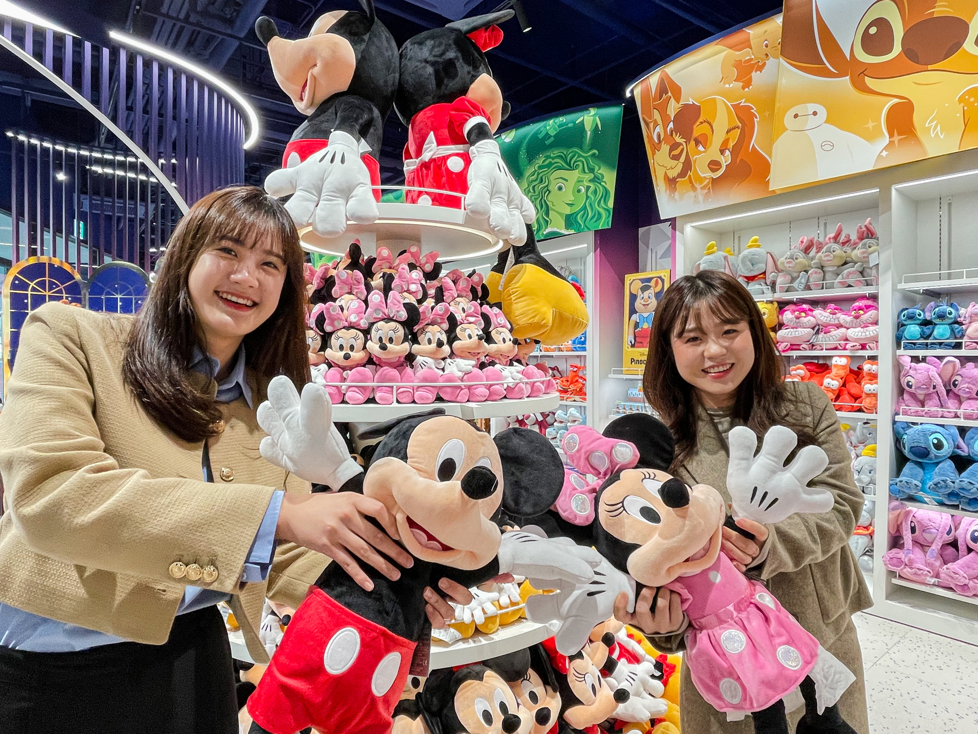 First Disney store in S. Korea