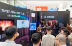 LG Elec hosts OLED TV media art exhibition in Vietnam 