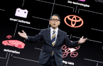 Toyota chairman to visit Seoul, discuss hydrogen cars with Hyundai’s Chung