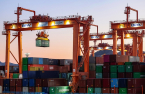 Korean exports snap 15 months of gains in Jan despite higher chip sales